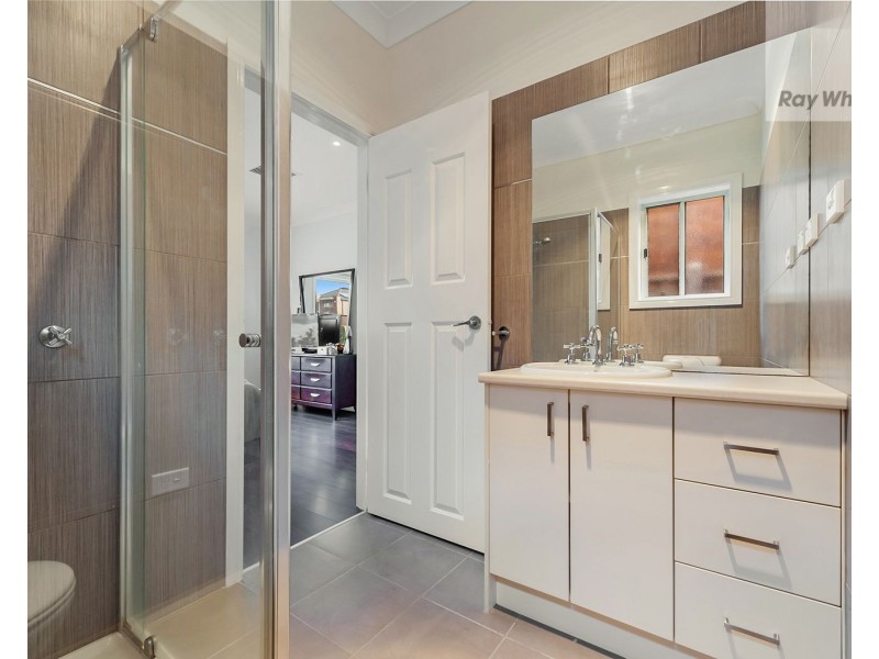 35 Bellfield Drive, Craigieburn VIC 3064