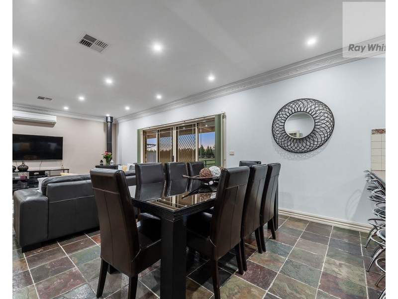 5 Lakeview Drive, Mickleham VIC 3064