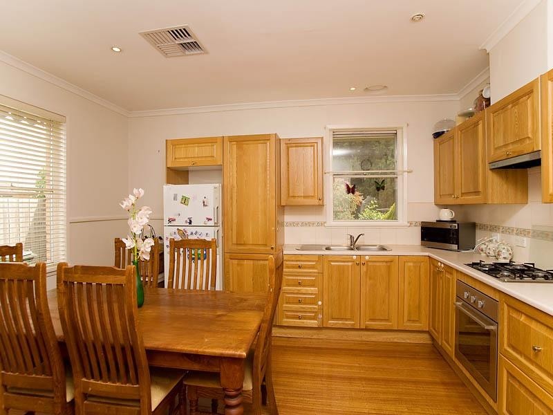 5 Nyah Court, Dallas VIC 3047