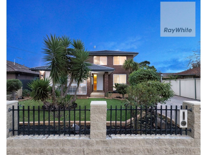 50 Woodstock Drive, Gladstone Park VIC 3043