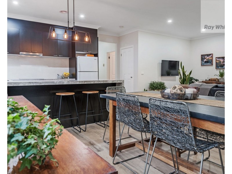 7 Bowman Glen, Craigieburn VIC 3064