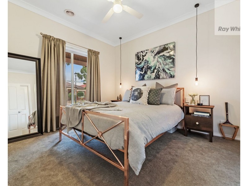 7 Bowman Glen, Craigieburn VIC 3064