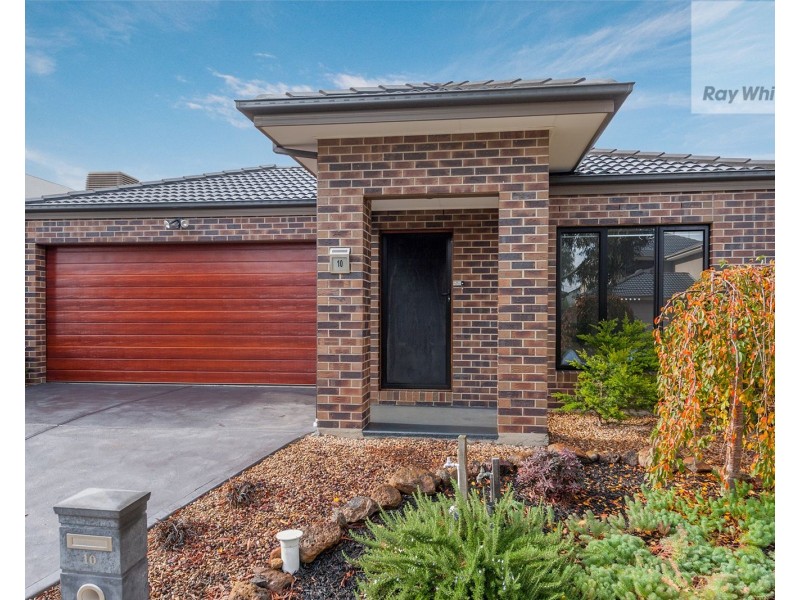 10 Plum Street, Craigieburn VIC 3064
