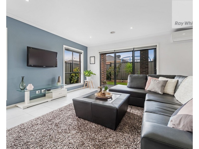 10 Plum Street, Craigieburn VIC 3064
