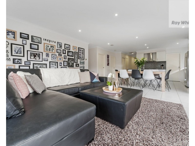 10 Plum Street, Craigieburn VIC 3064