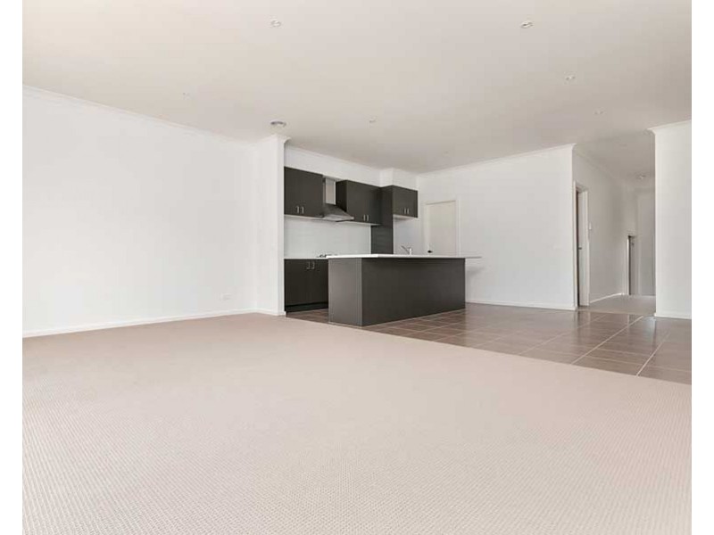 18/38 Mallard Circuit, Craigieburn VIC 3064