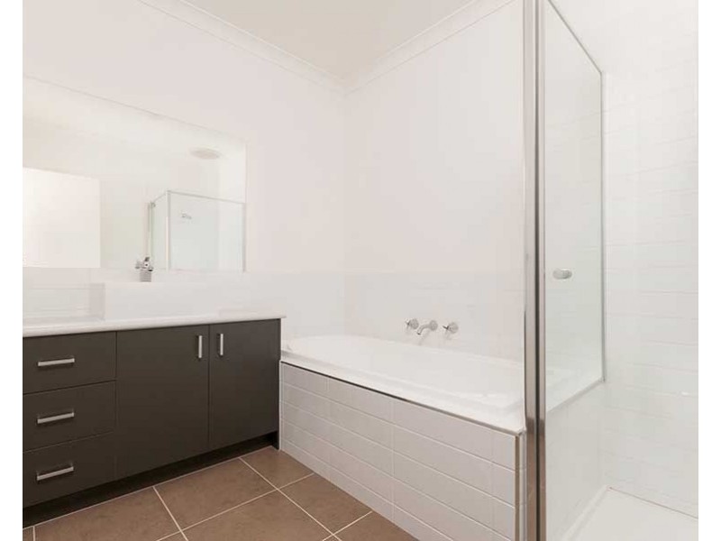 18/38 Mallard Circuit, Craigieburn VIC 3064