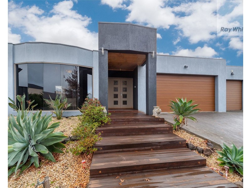 22 Candlebark Drive, Greenvale VIC 3059