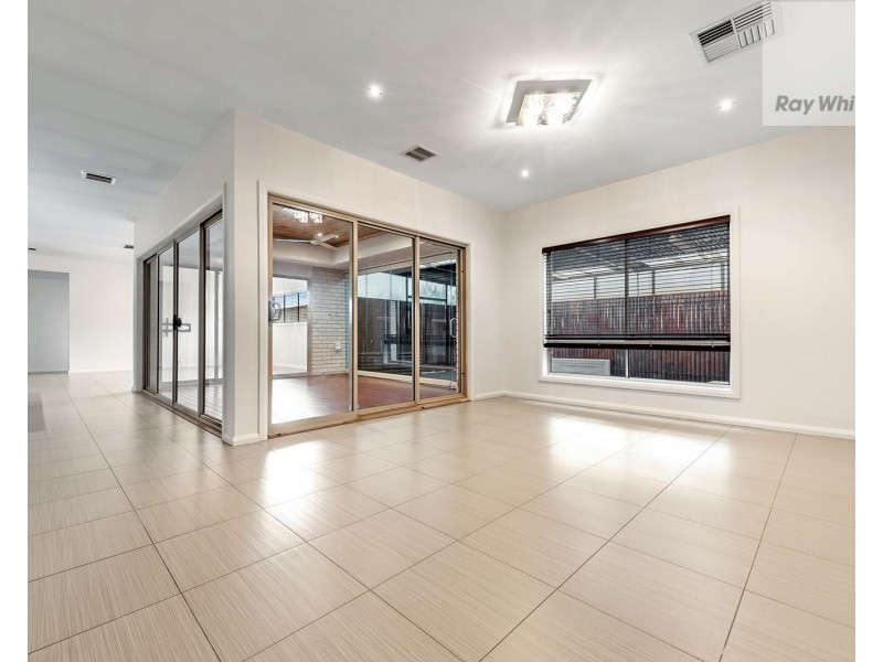 22 Candlebark Drive, Greenvale VIC 3059
