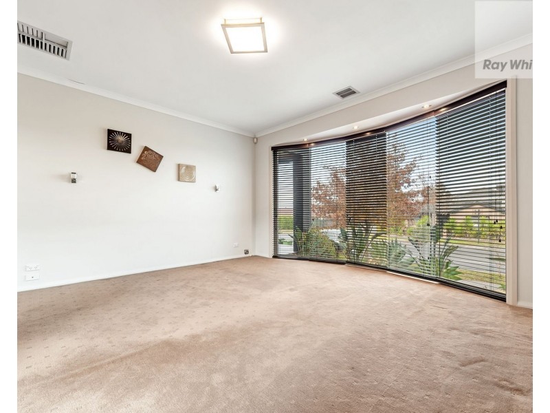 22 Candlebark Drive, Greenvale VIC 3059