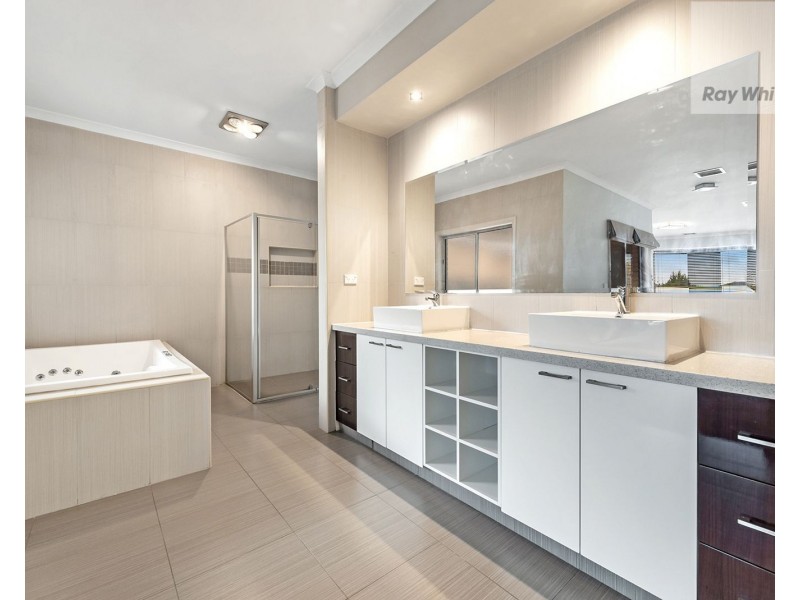 22 Candlebark Drive, Greenvale VIC 3059