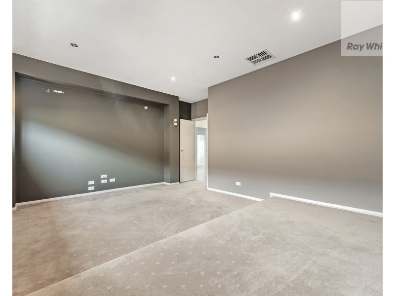 22 Candlebark Drive, Greenvale VIC 3059