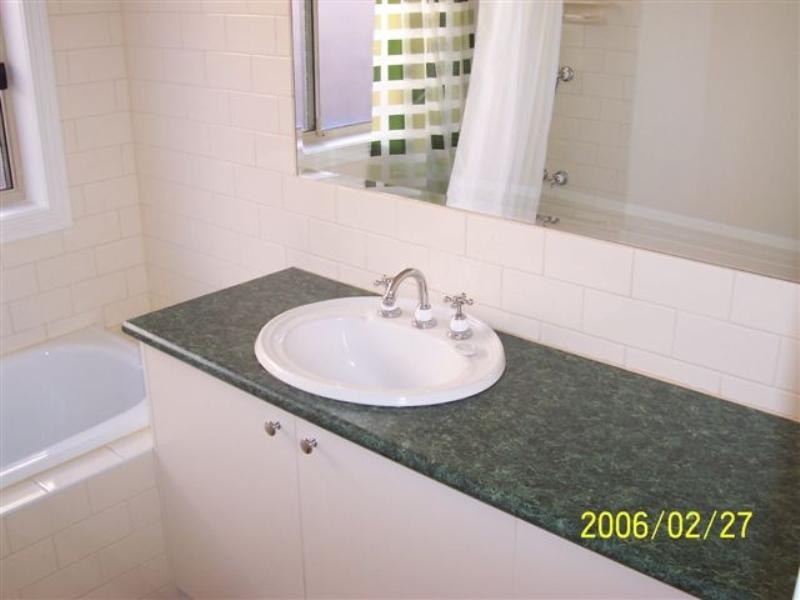 5 Deauville Green, Craigieburn VIC 3064