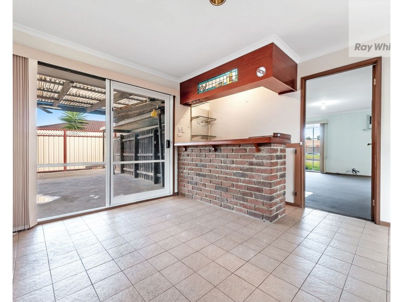 8 Tenby Court, Craigieburn VIC 3064