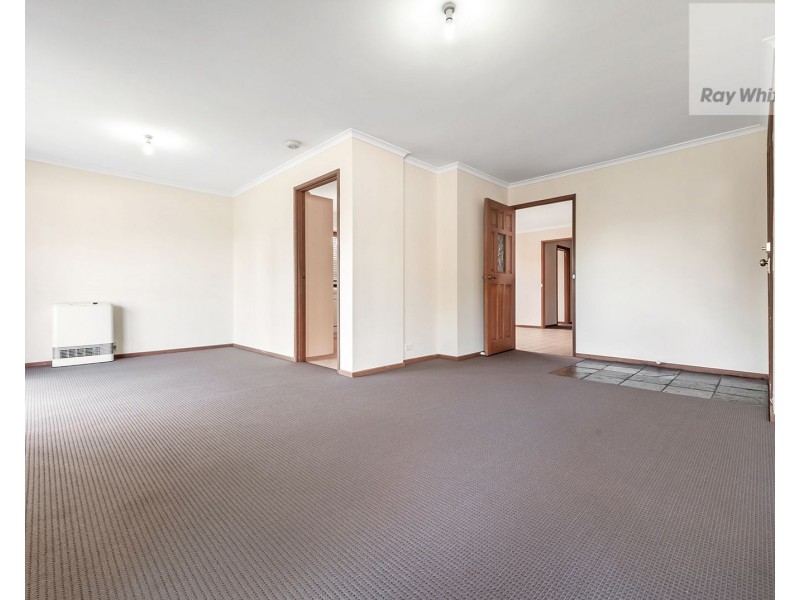 8 Tenby Court, Craigieburn VIC 3064