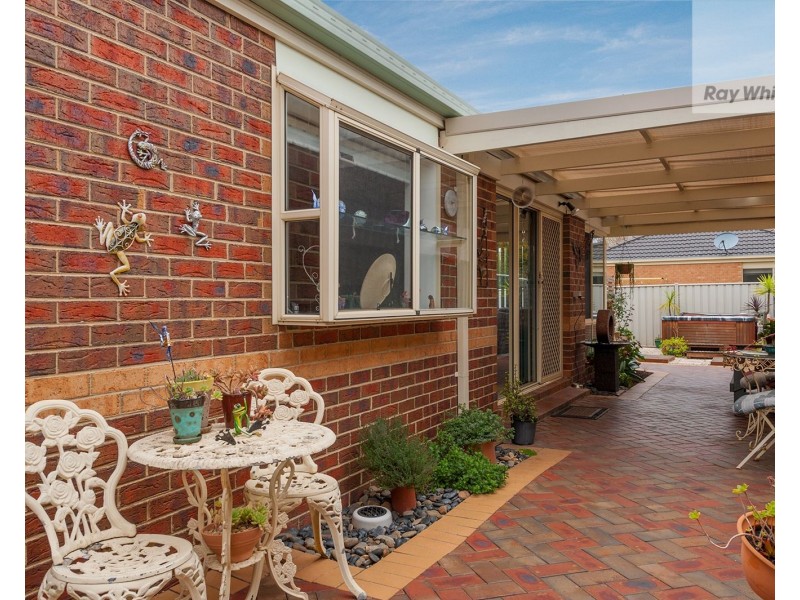 39 Lakes Drive, Craigieburn VIC 3064