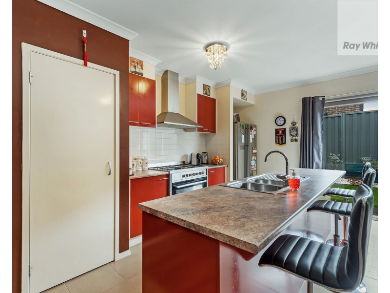 10 Frontier Avenue, Greenvale VIC 3059