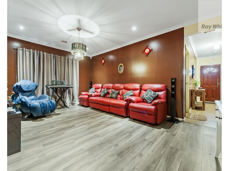 10 Frontier Avenue, Greenvale VIC 3059