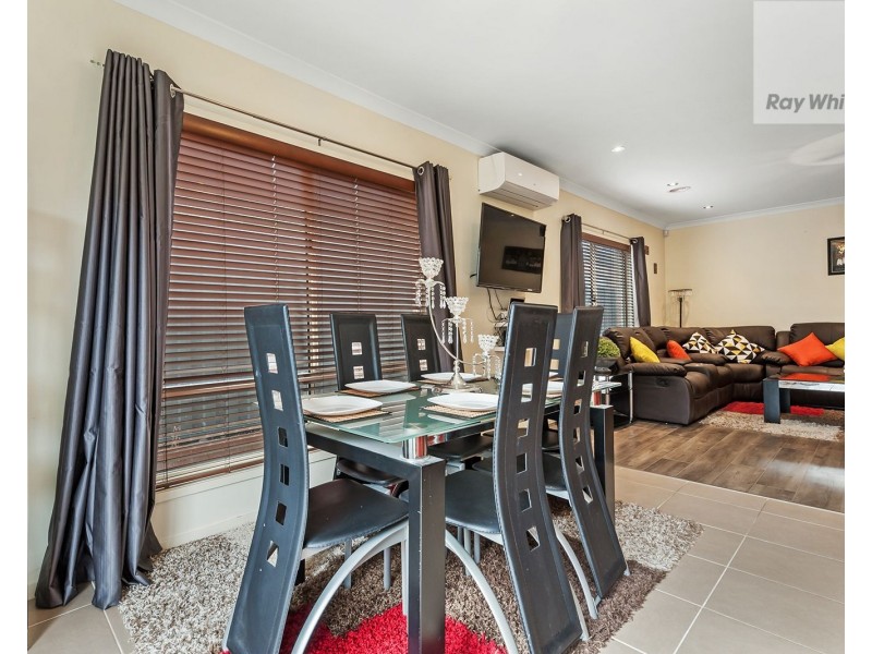 10 Frontier Avenue, Greenvale VIC 3059