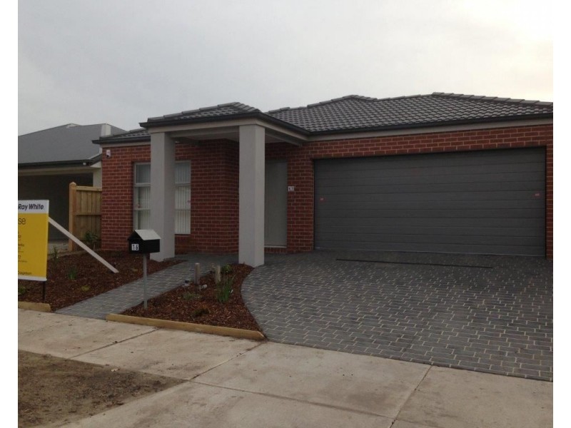 15 Yarradale Drive, Mickleham VIC 3064