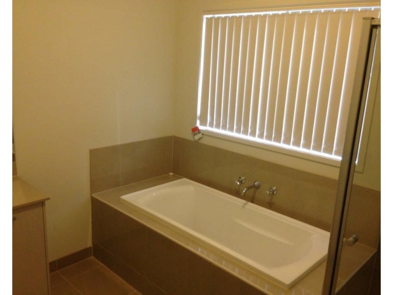 15 Yarradale Drive, Mickleham VIC 3064