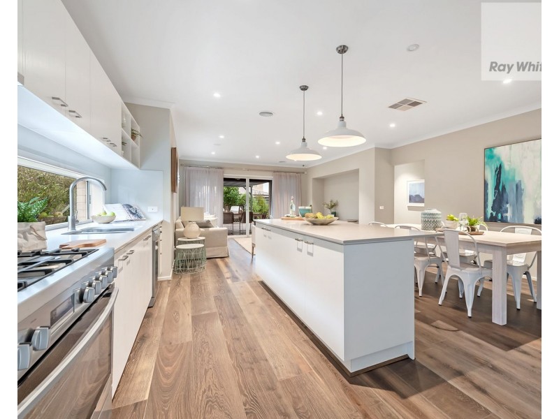 14 Montreal Circuit, Craigieburn VIC 3064