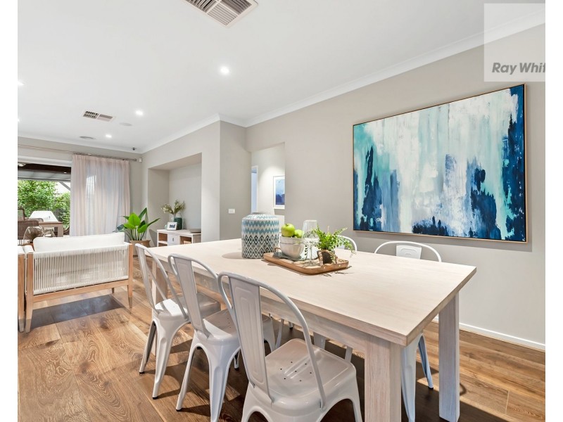 14 Montreal Circuit, Craigieburn VIC 3064