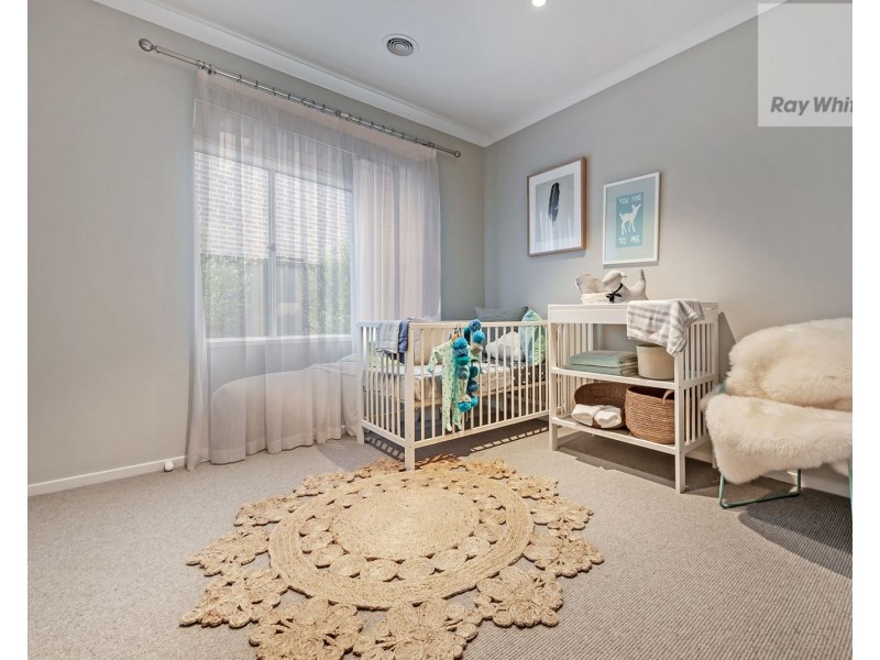 14 Montreal Circuit, Craigieburn VIC 3064