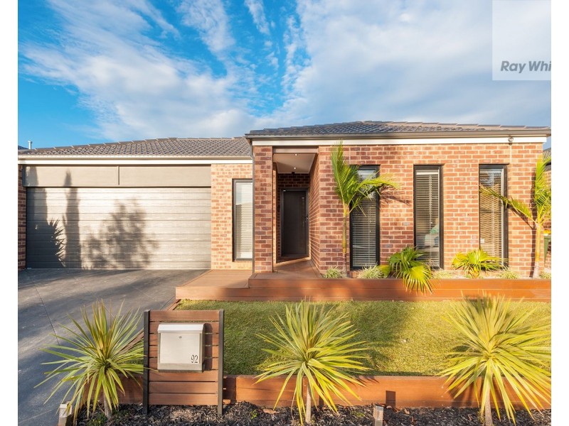 92 Moor Park Drive, Craigieburn VIC 3064