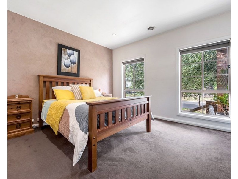 5 Creekwood Drive, Craigieburn VIC 3064