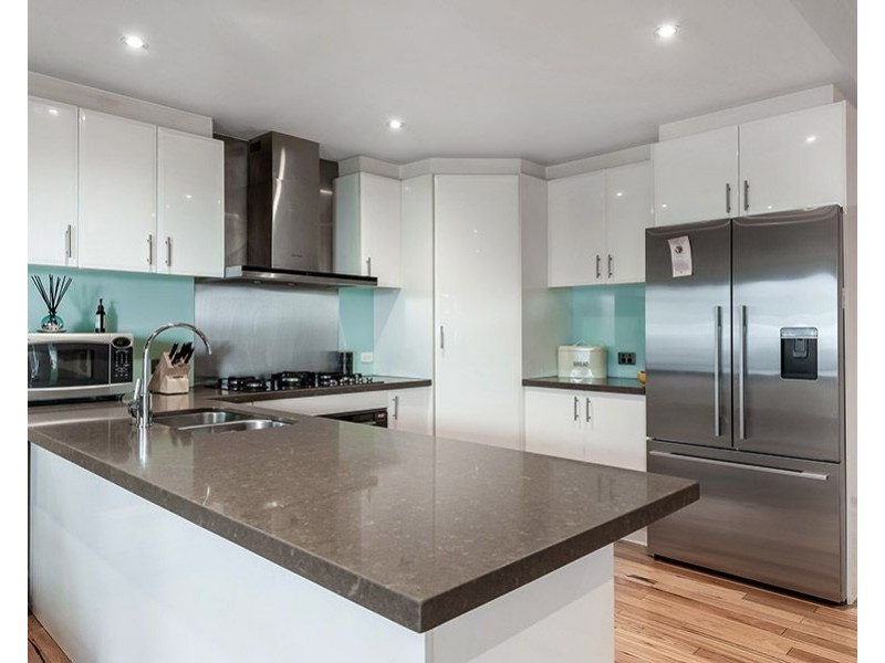 5 Creekwood Drive, Craigieburn VIC 3064