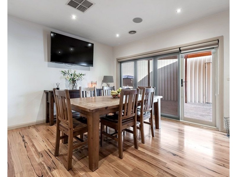 5 Creekwood Drive, Craigieburn VIC 3064