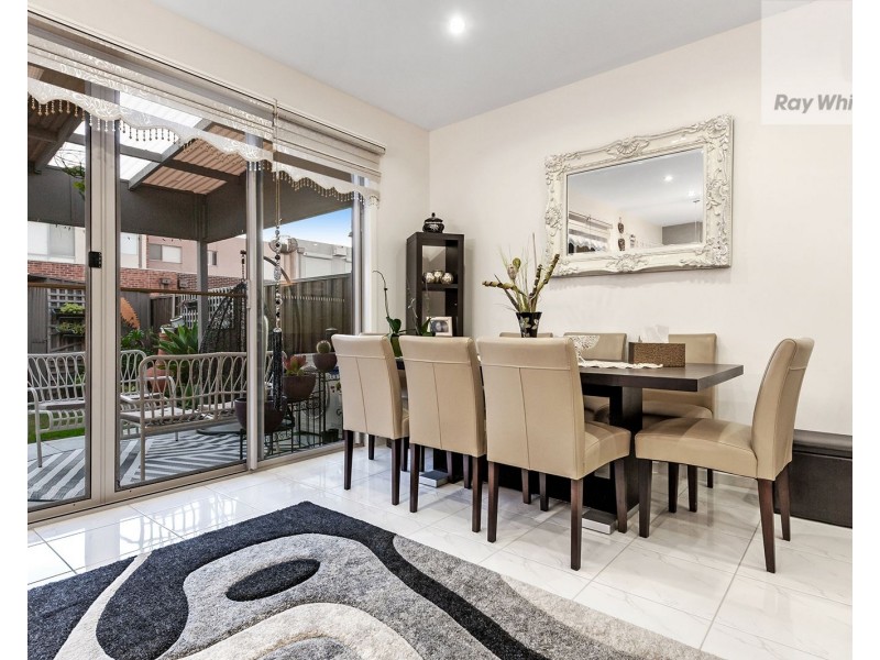 12 Cavell Drive, Craigieburn VIC 3064