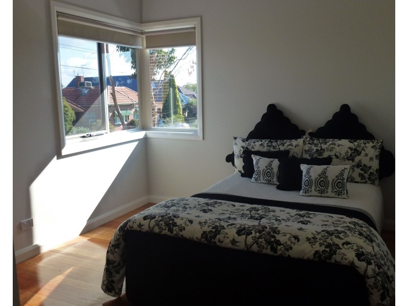 1/2 Bellevue Street, Coburg VIC 3058