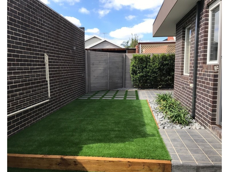 1/2 Bellevue Street, Coburg VIC 3058