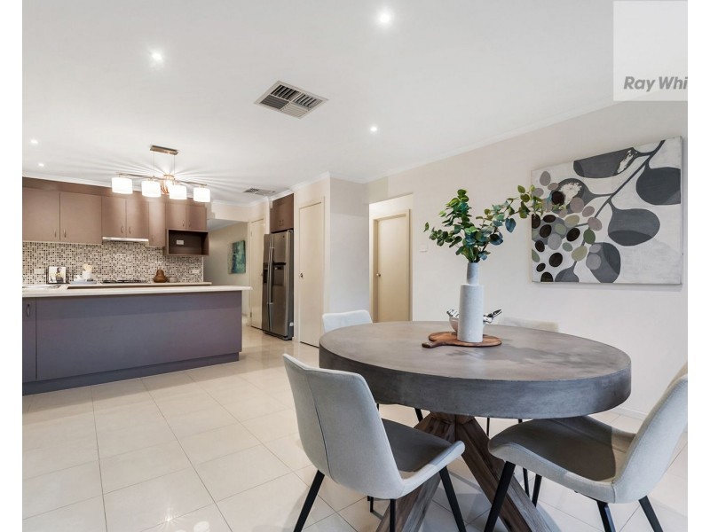 9 Hurlingham Way, Craigieburn VIC 3064