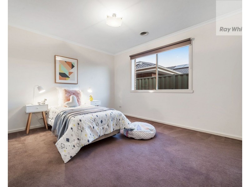9 Hurlingham Way, Craigieburn VIC 3064