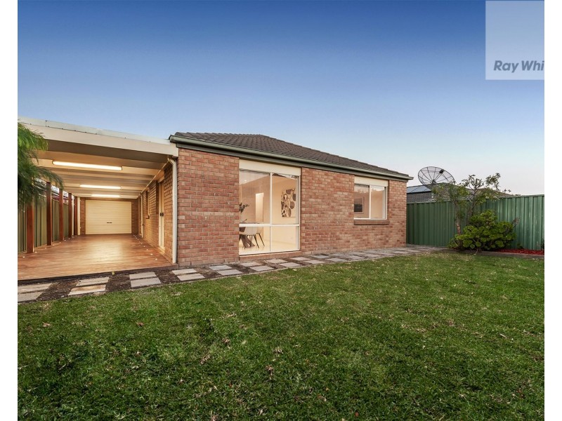 9 Hurlingham Way, Craigieburn VIC 3064