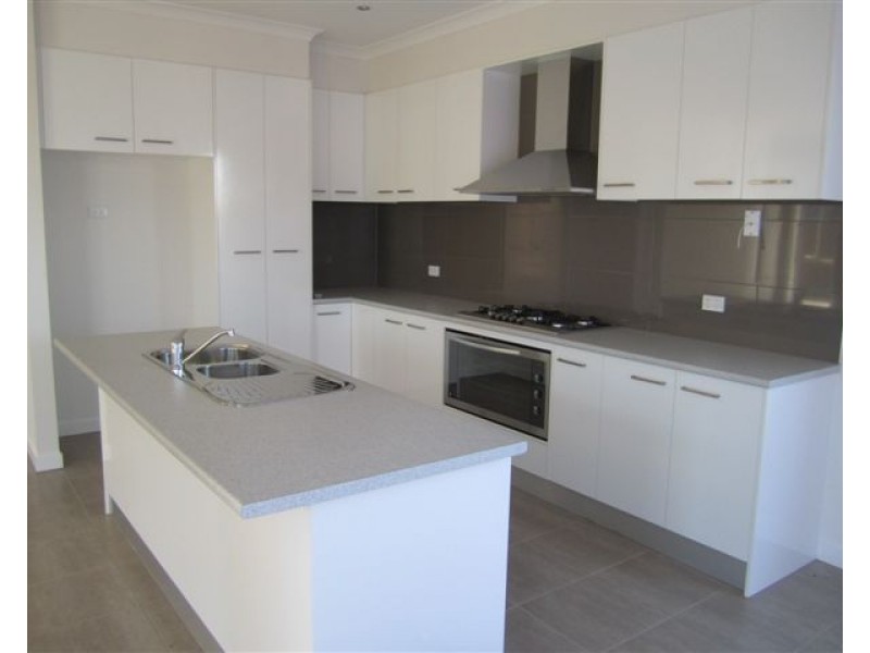 101 Huntington Drive, Craigieburn VIC 3064