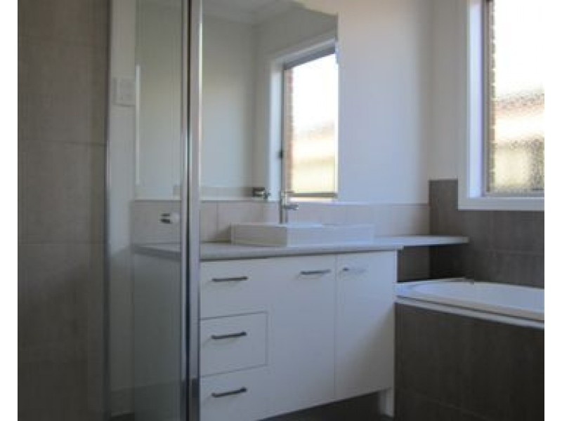 101 Huntington Drive, Craigieburn VIC 3064