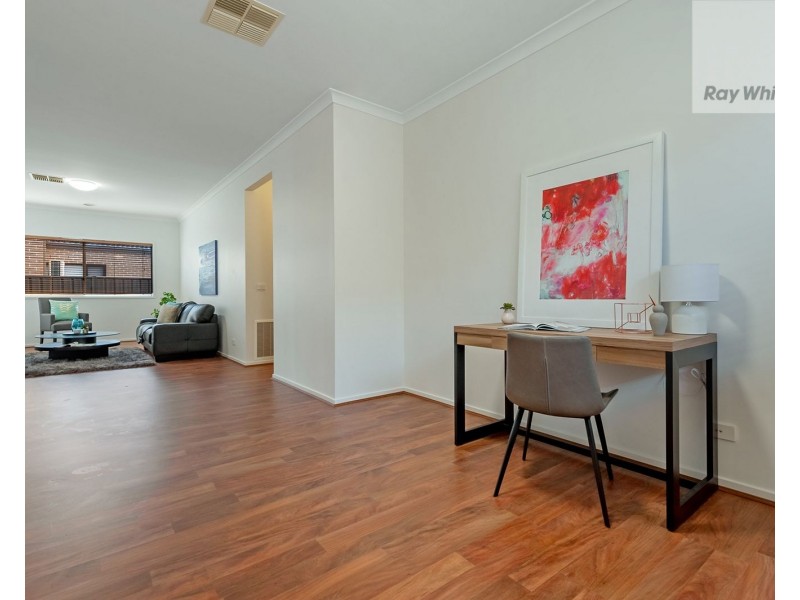 18 Arapiles Avenue, Craigieburn VIC 3064