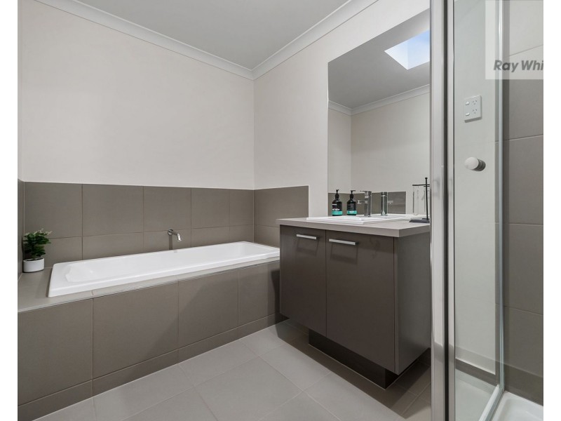 28 Straw Flower Circuit, Greenvale VIC 3059