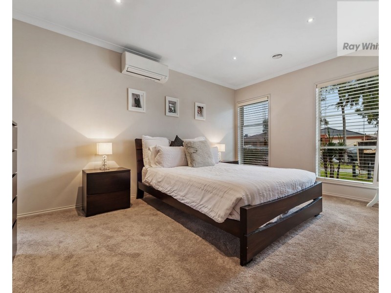 152 Newbury Boulevard, Craigieburn VIC 3064