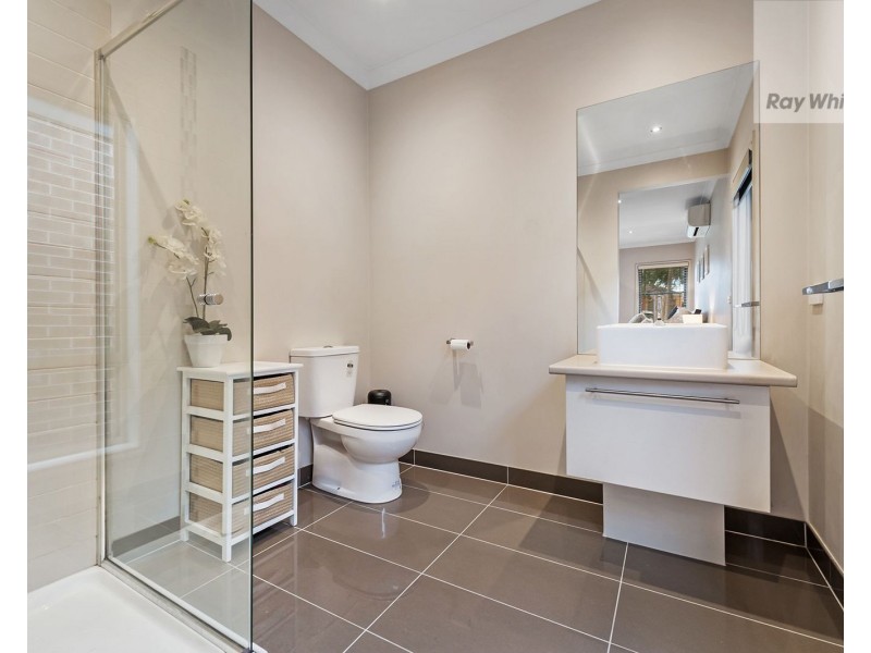 152 Newbury Boulevard, Craigieburn VIC 3064