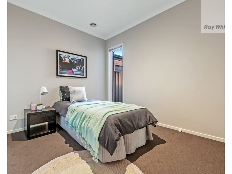 91 Charteris Drive, Craigieburn VIC 3064