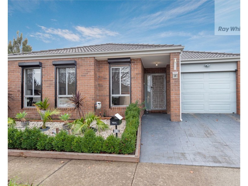 28 Greenham Avenue, Craigieburn VIC 3064