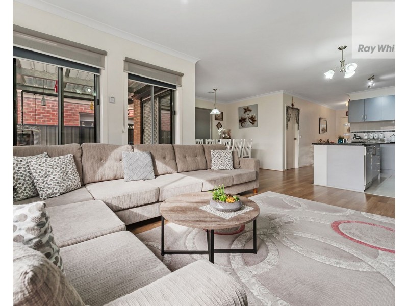 28 Greenham Avenue, Craigieburn VIC 3064