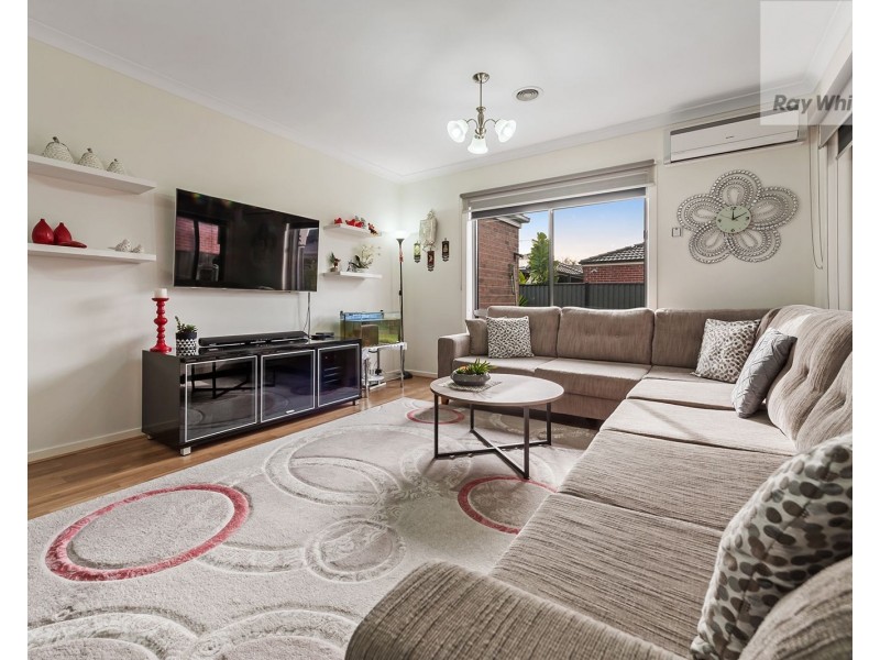 28 Greenham Avenue, Craigieburn VIC 3064