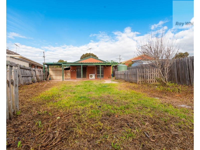 54 Gillingham Crescent, Craigieburn VIC 3064