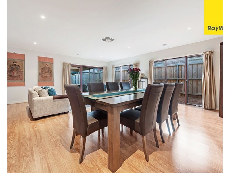 58 Trillium Boulevard, Mickleham VIC 3064